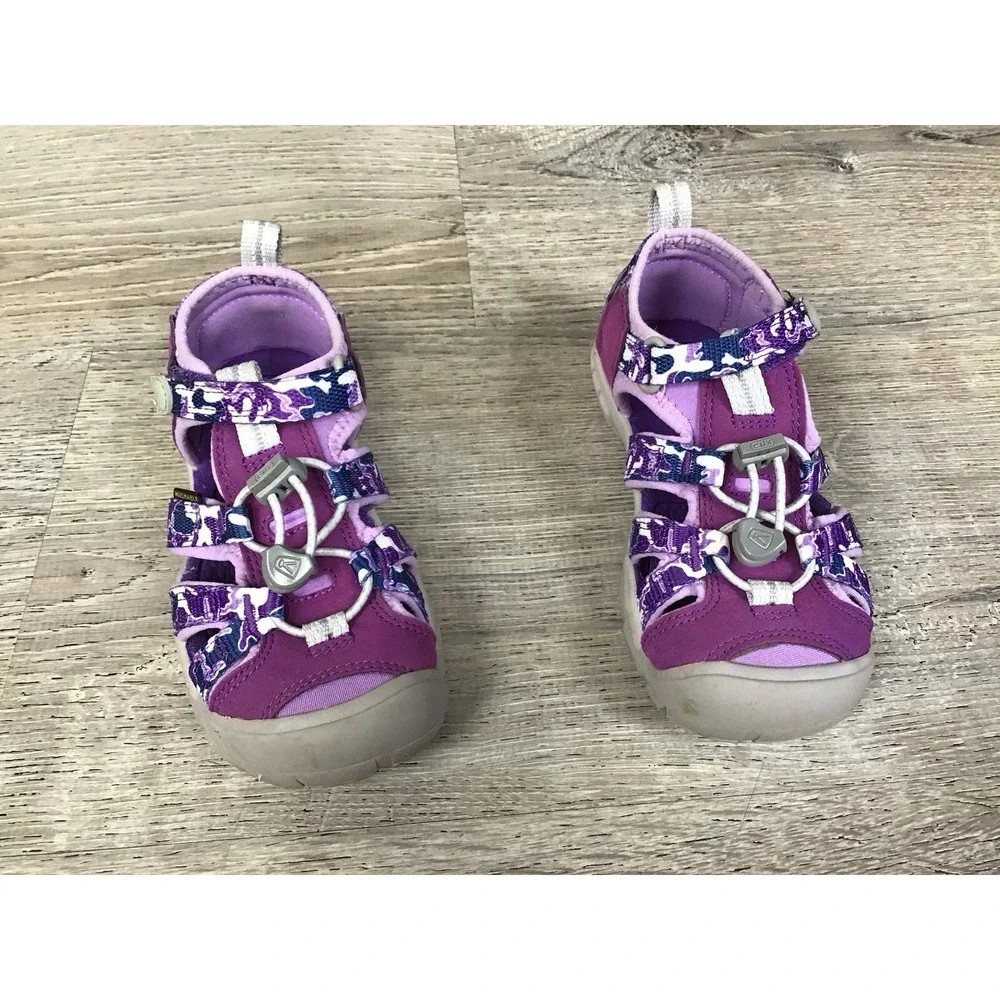KEEN SEACAMP II CNX Girls Sandals Size 12 Youth Kids Water Shoes #1026317